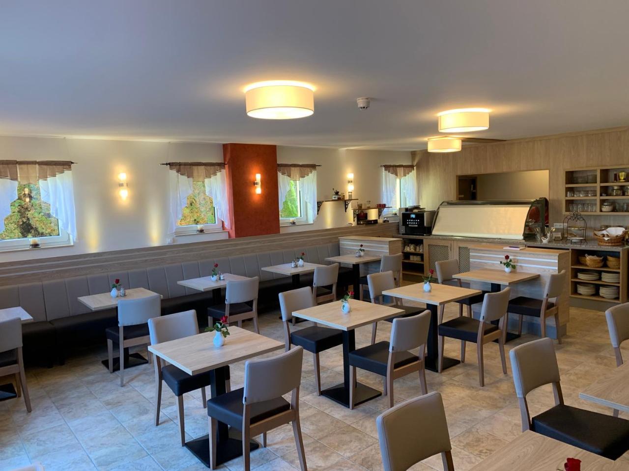 St Michael Atrona Gmbh Hotel Euskirchen Kültér fotó