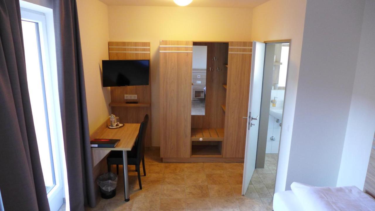 St Michael Atrona Gmbh Hotel Euskirchen Kültér fotó