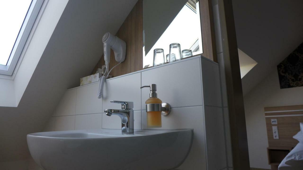 St Michael Atrona Gmbh Hotel Euskirchen Kültér fotó